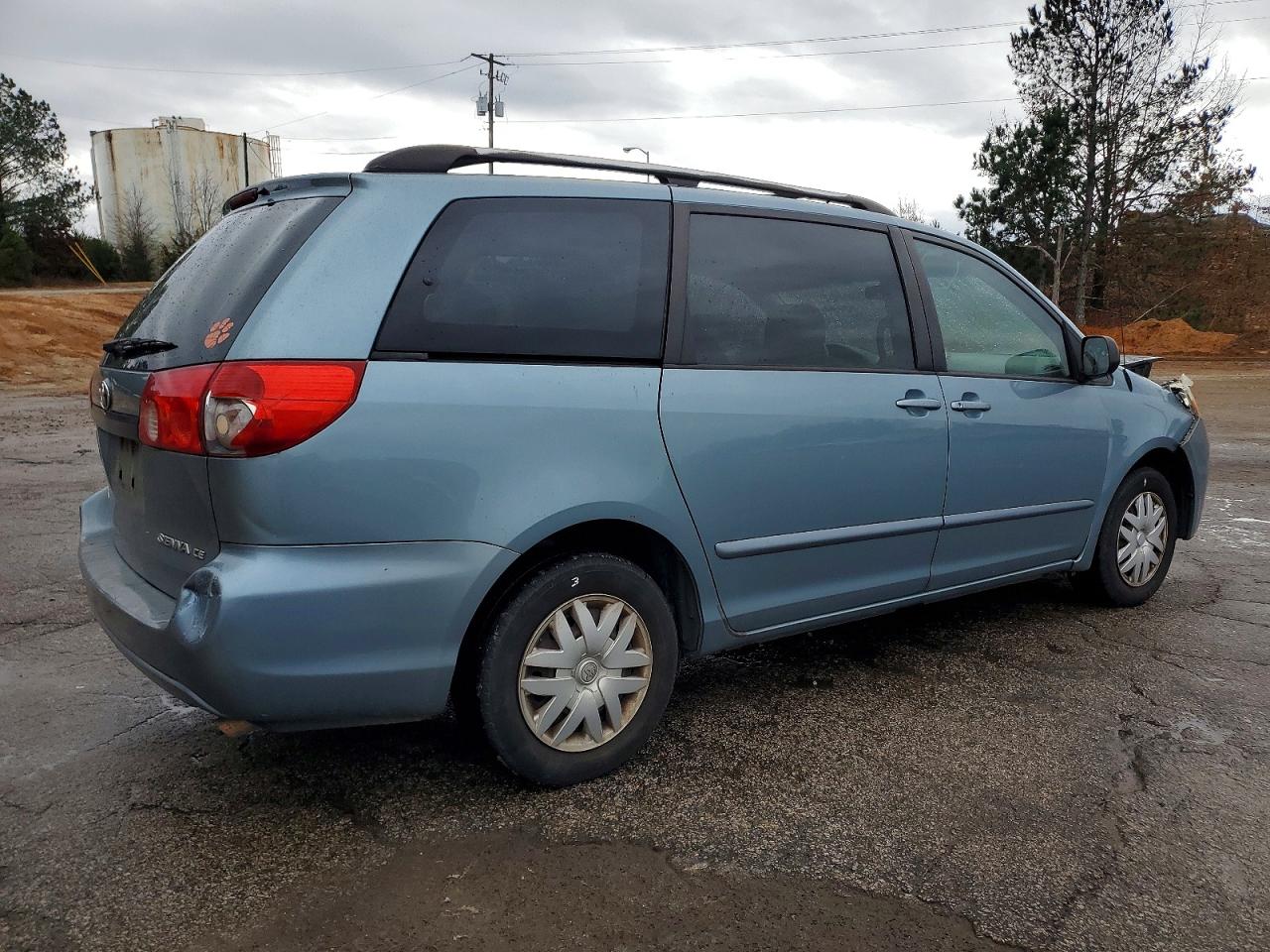 2008 TOYOTA SIENNA CE photo 3
