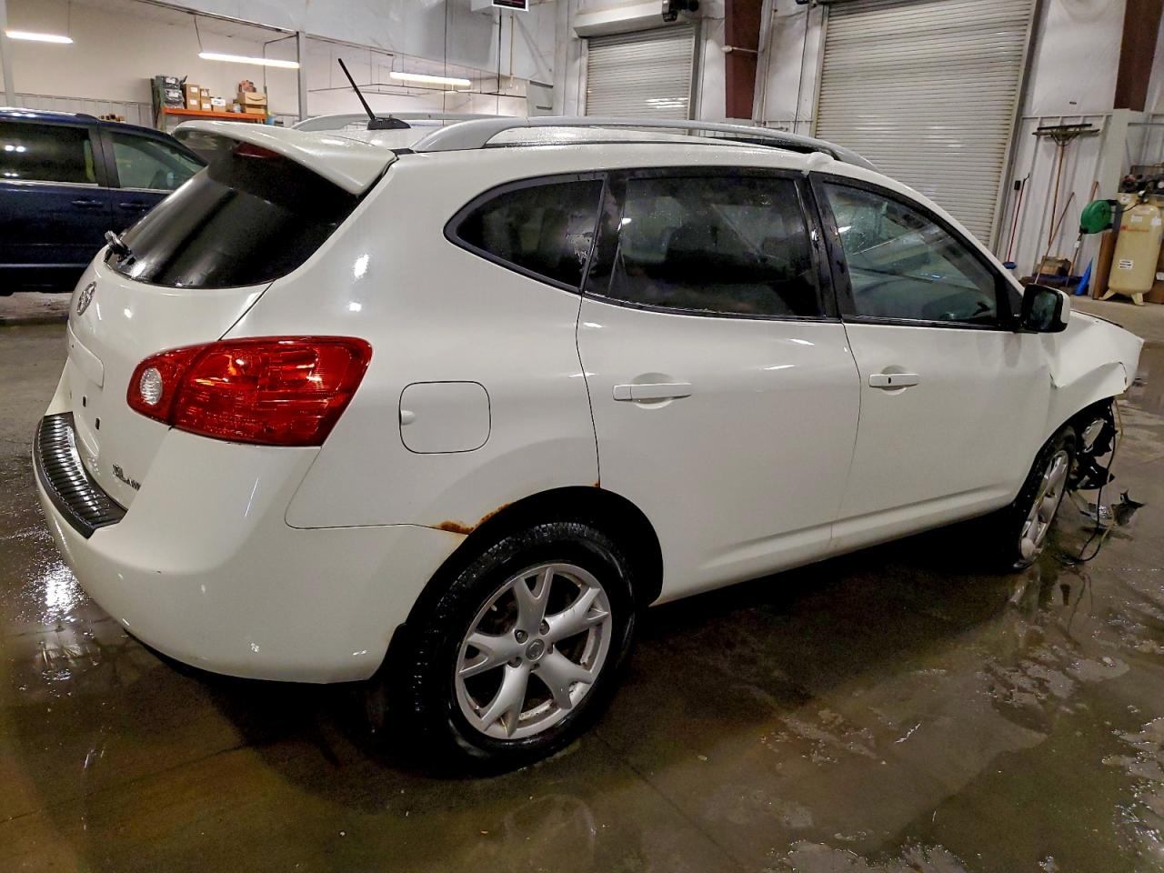 2009 NISSAN ROGUE S photo 3