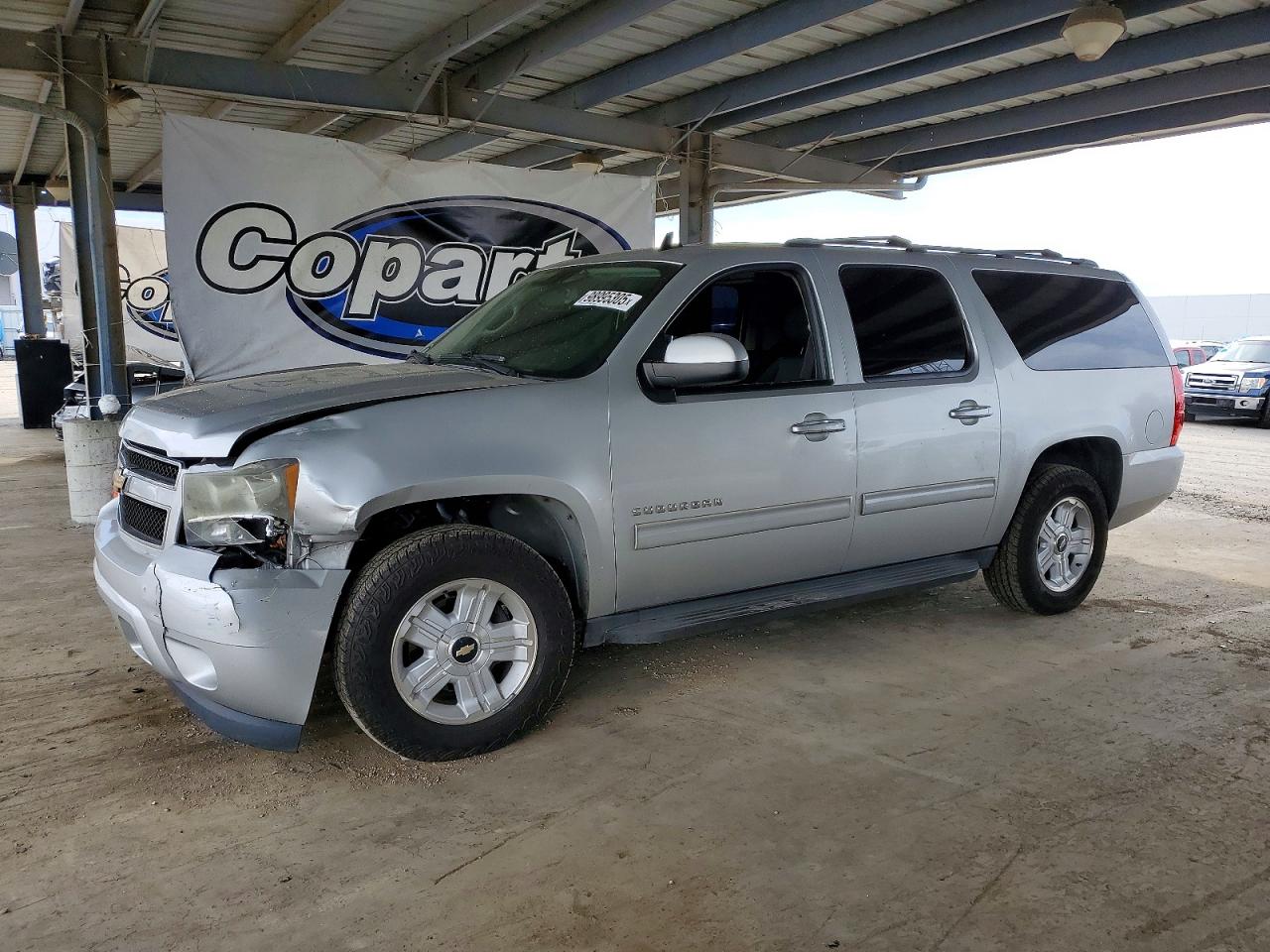 2011 CHEVROLET SUBURBAN