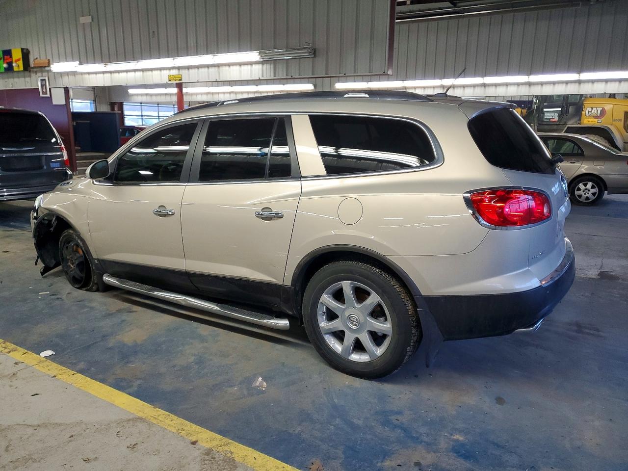 2008 BUICK ENCLAVE CXL photo 2