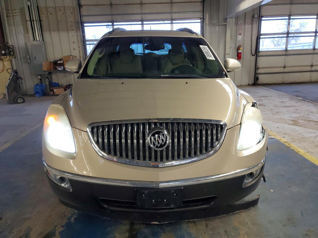 2008 BUICK ENCLAVE CXL photo 5