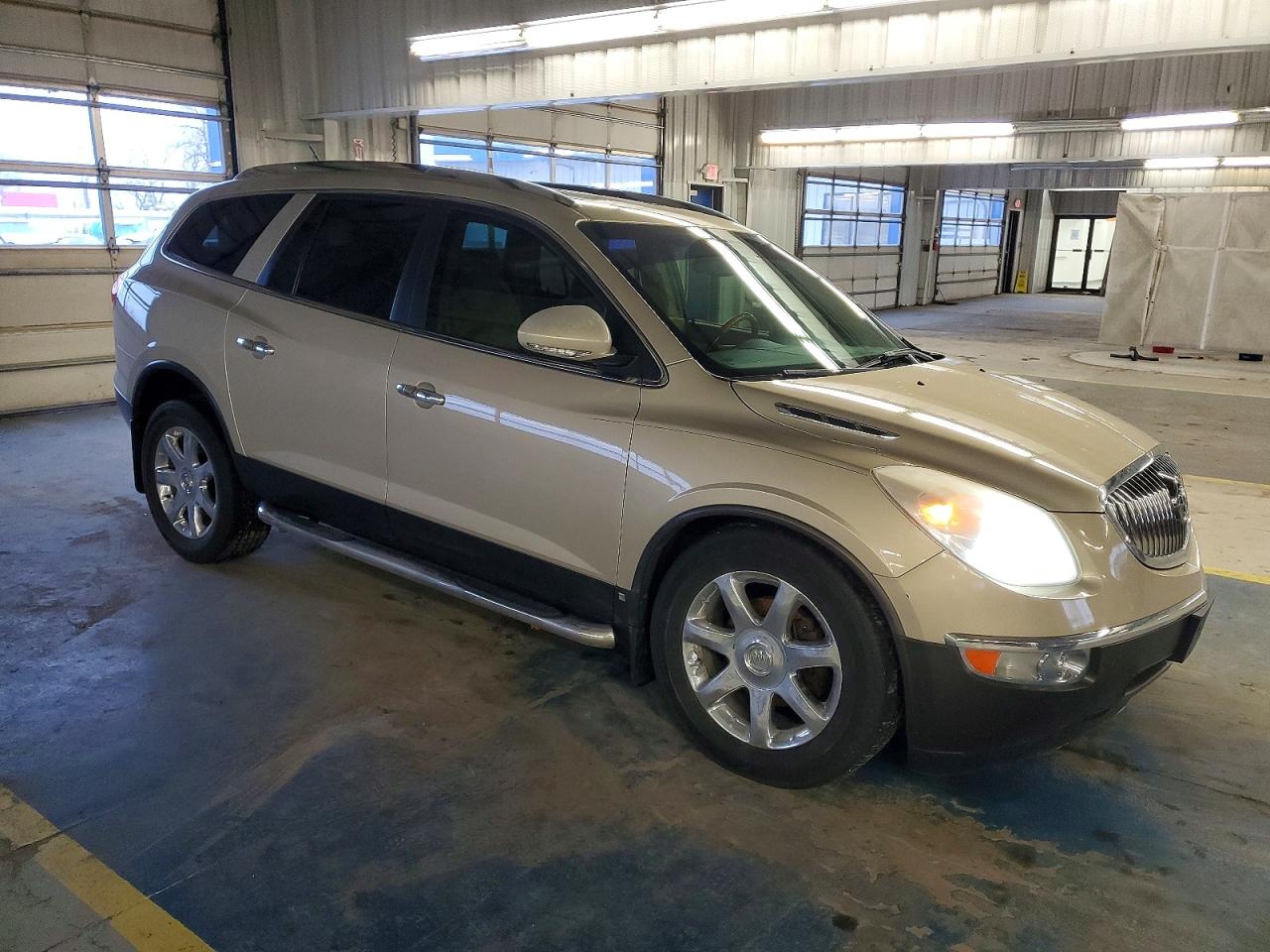 2008 BUICK ENCLAVE CXL photo 4