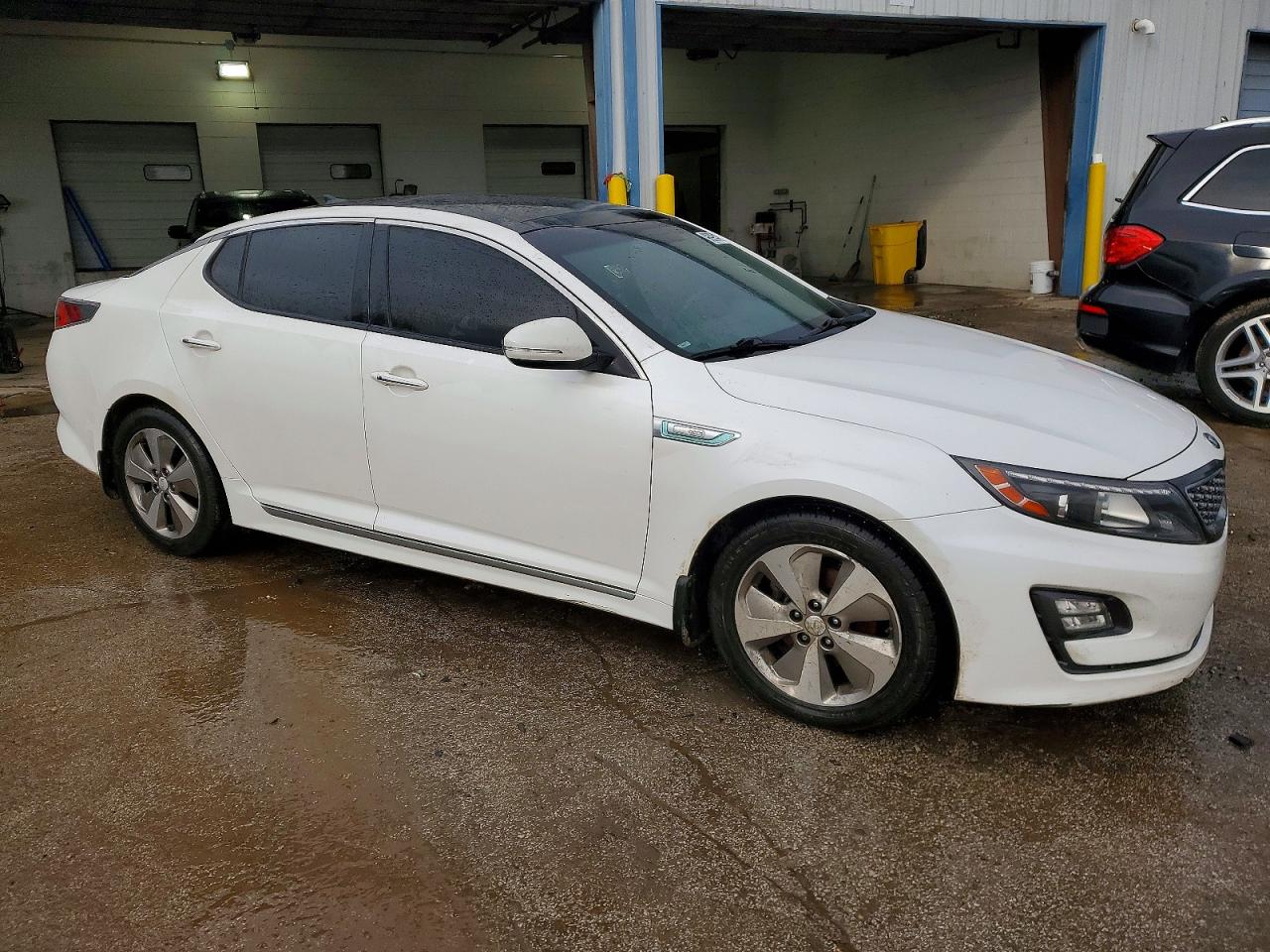 2014 KIA OPTIMA HYBRID photo 4