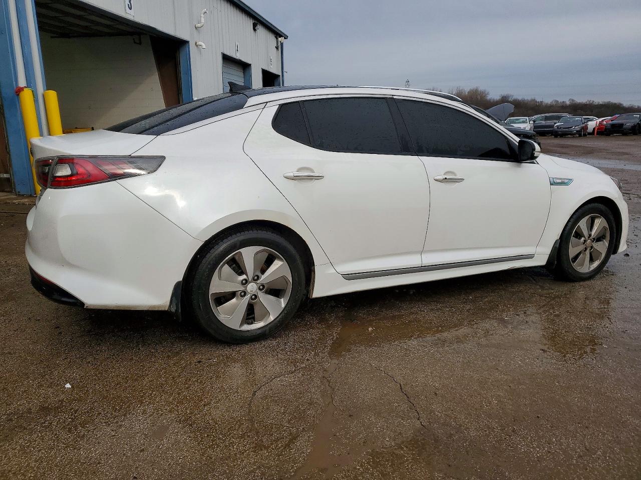 2014 KIA OPTIMA HYBRID photo 3