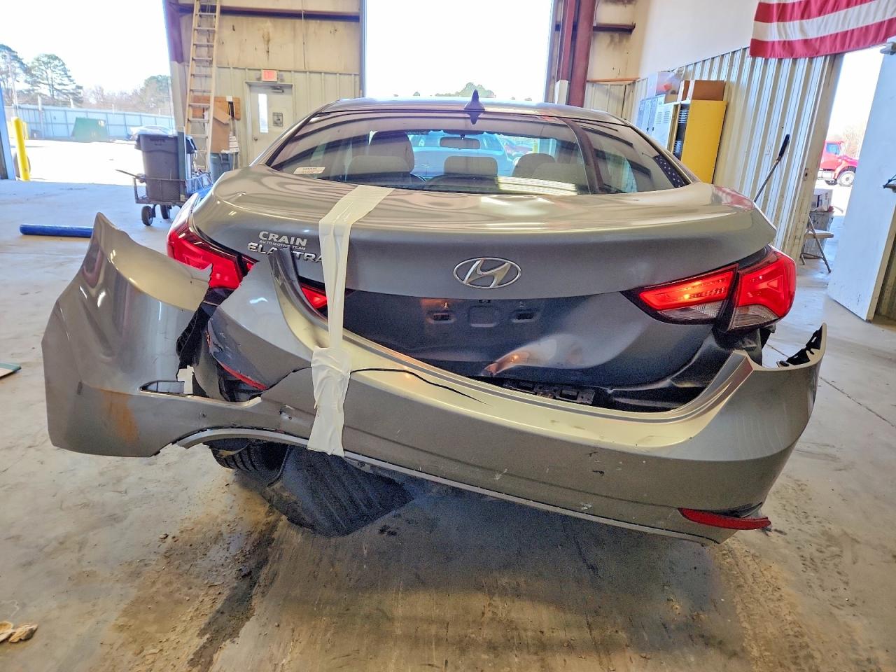 2014 HYUNDAI ELANTRA SE photo 6