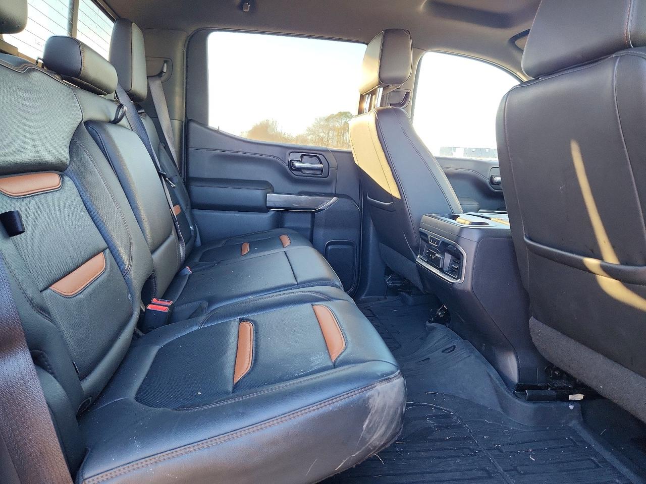 2019 GMC SIERRA K1500 AT4 photo 28