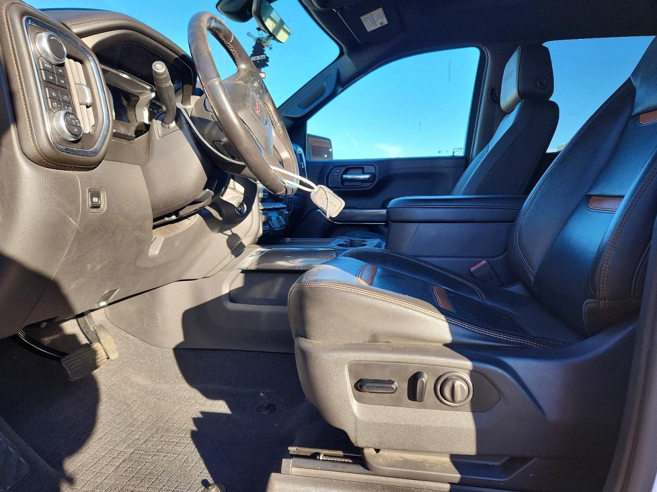 2019 GMC SIERRA K1500 AT4 photo 19