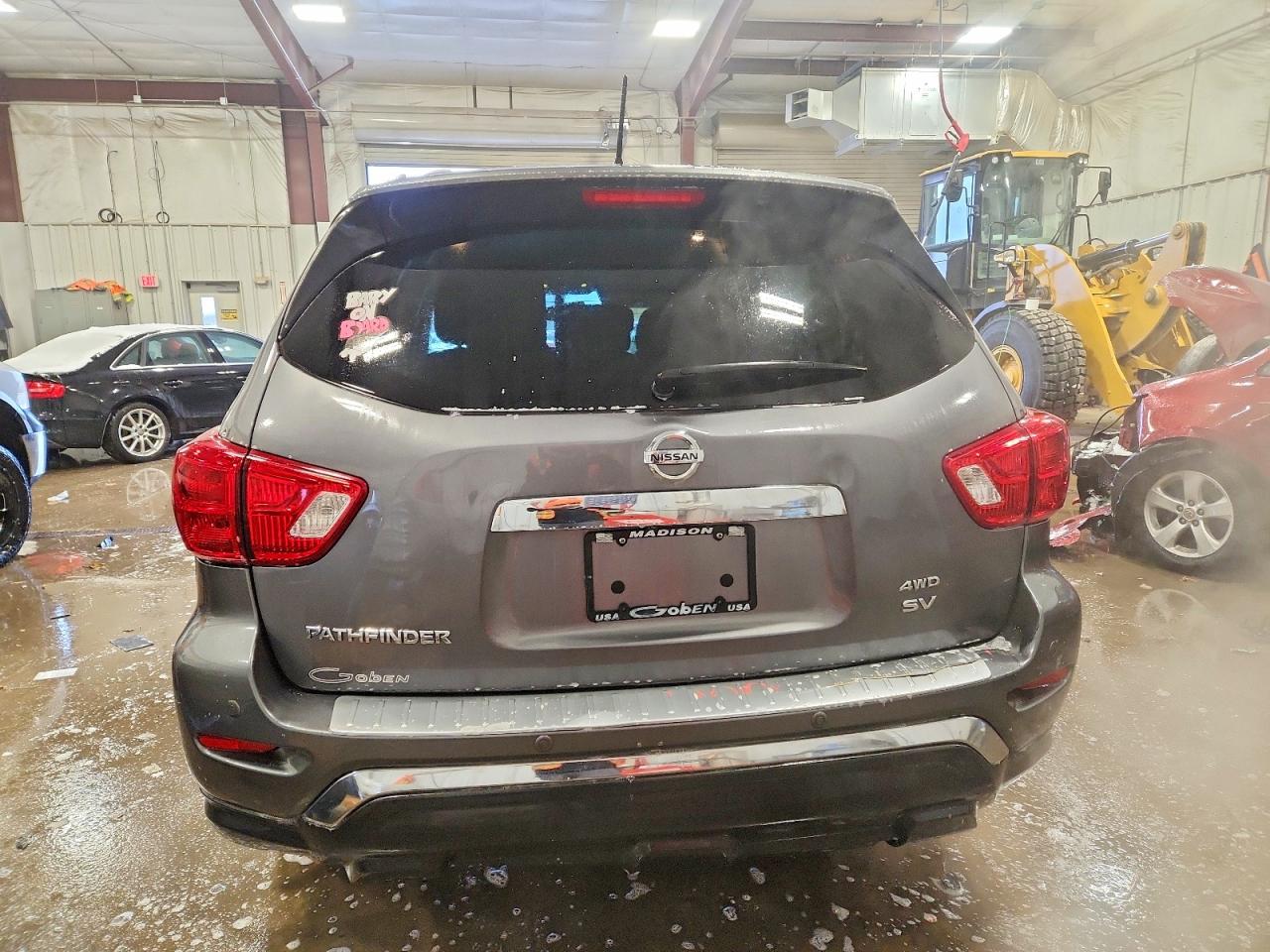 2017 NISSAN PATHFINDER S photo 6