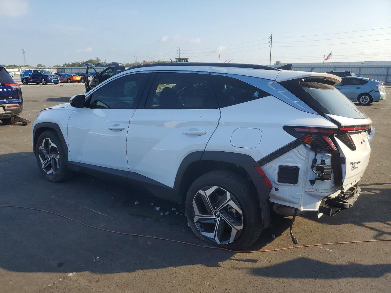 2023 HYUNDAI TUCSON LIMITED photo 2