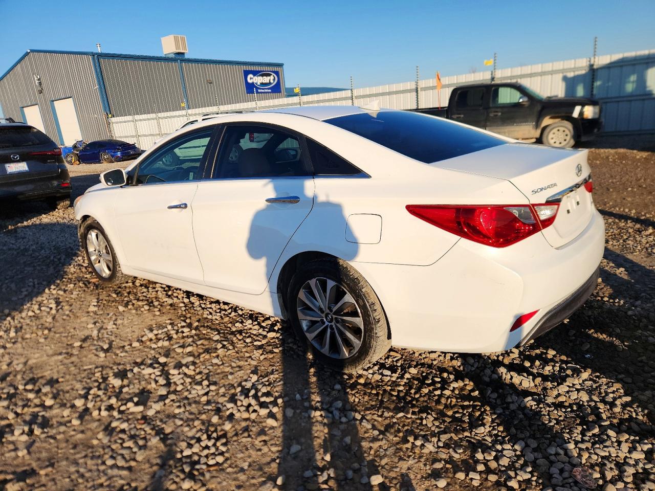 2013 HYUNDAI SONATA SE photo 2