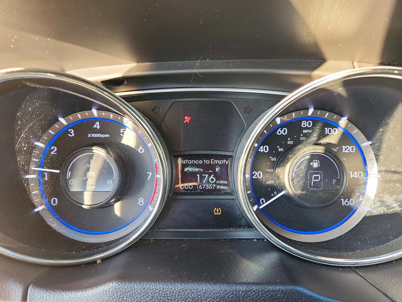 2013 HYUNDAI SONATA SE photo 9