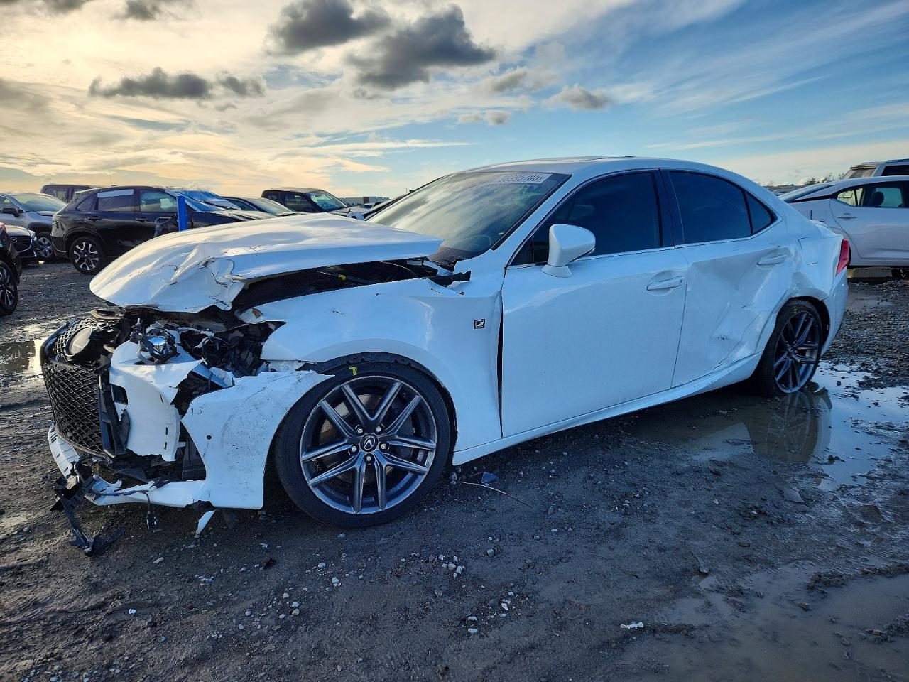 2018 LEXUS IS