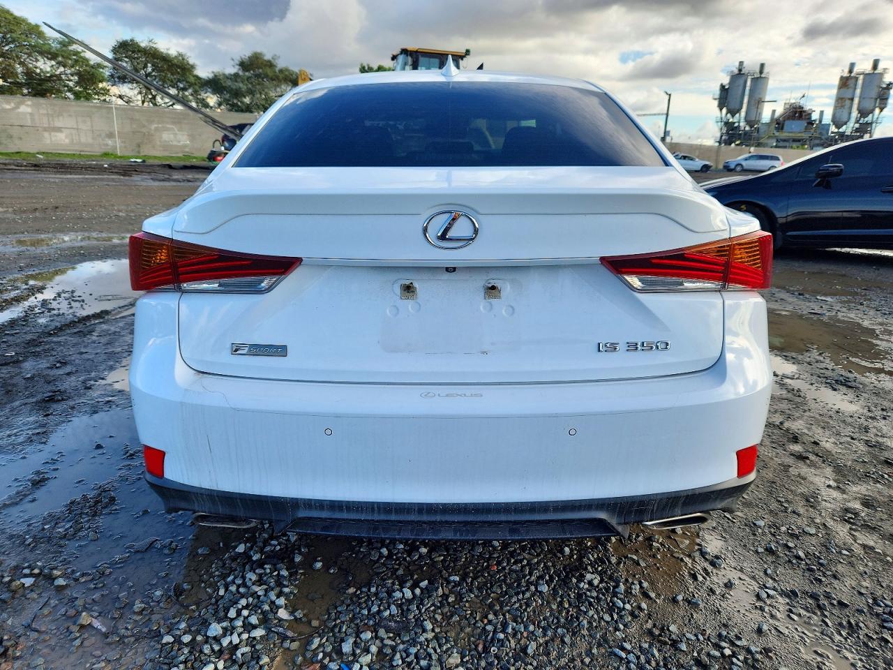 2018 LEXUS IS 350 photo 6