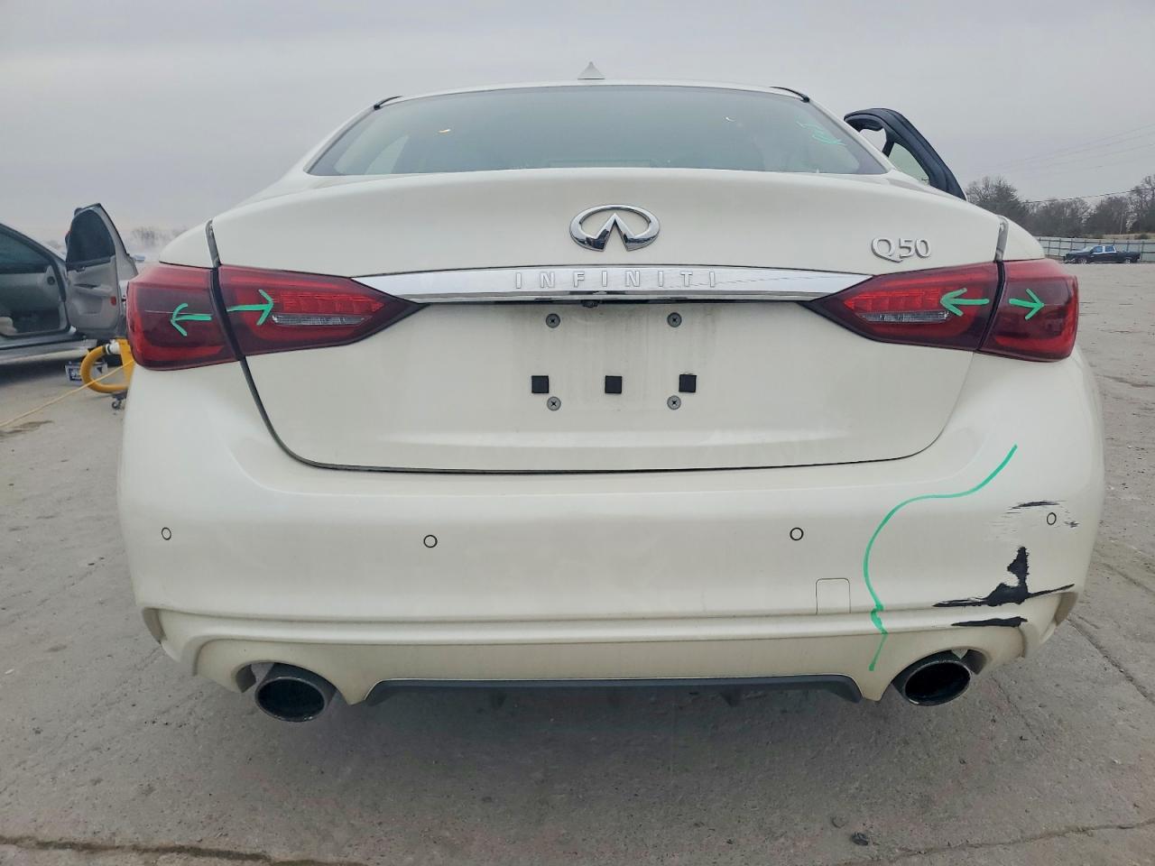 2018 INFINITI Q50 PURE photo 11