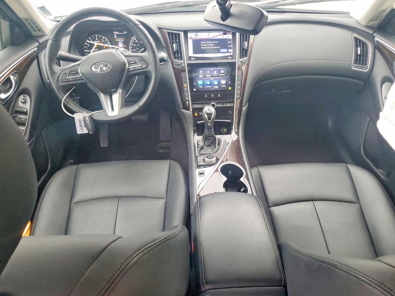 2018 INFINITI Q50 PURE photo 15
