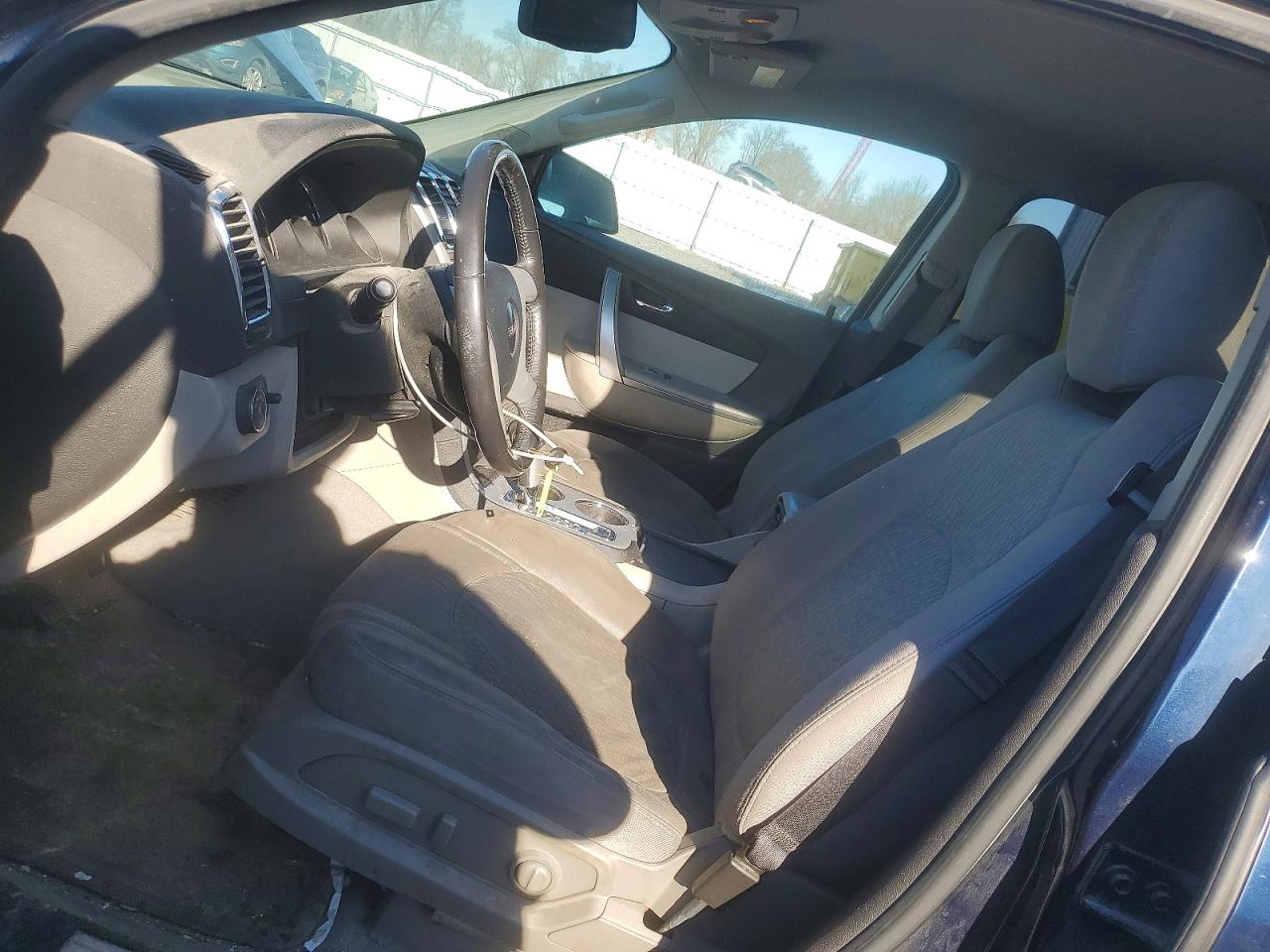 2011 GMC ACADIA SLE photo 7