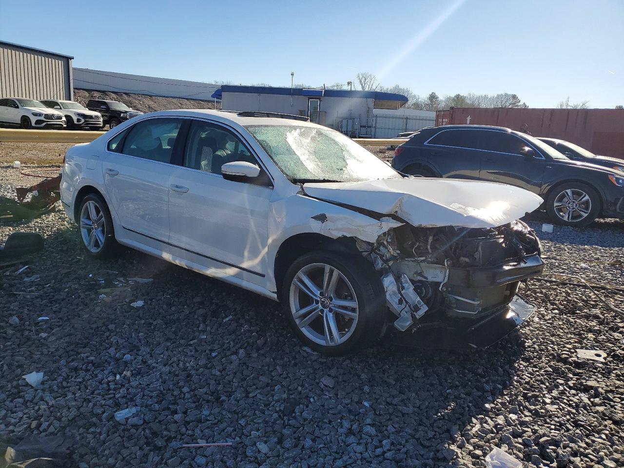2015 VOLKSWAGEN PASSAT SEL photo 4