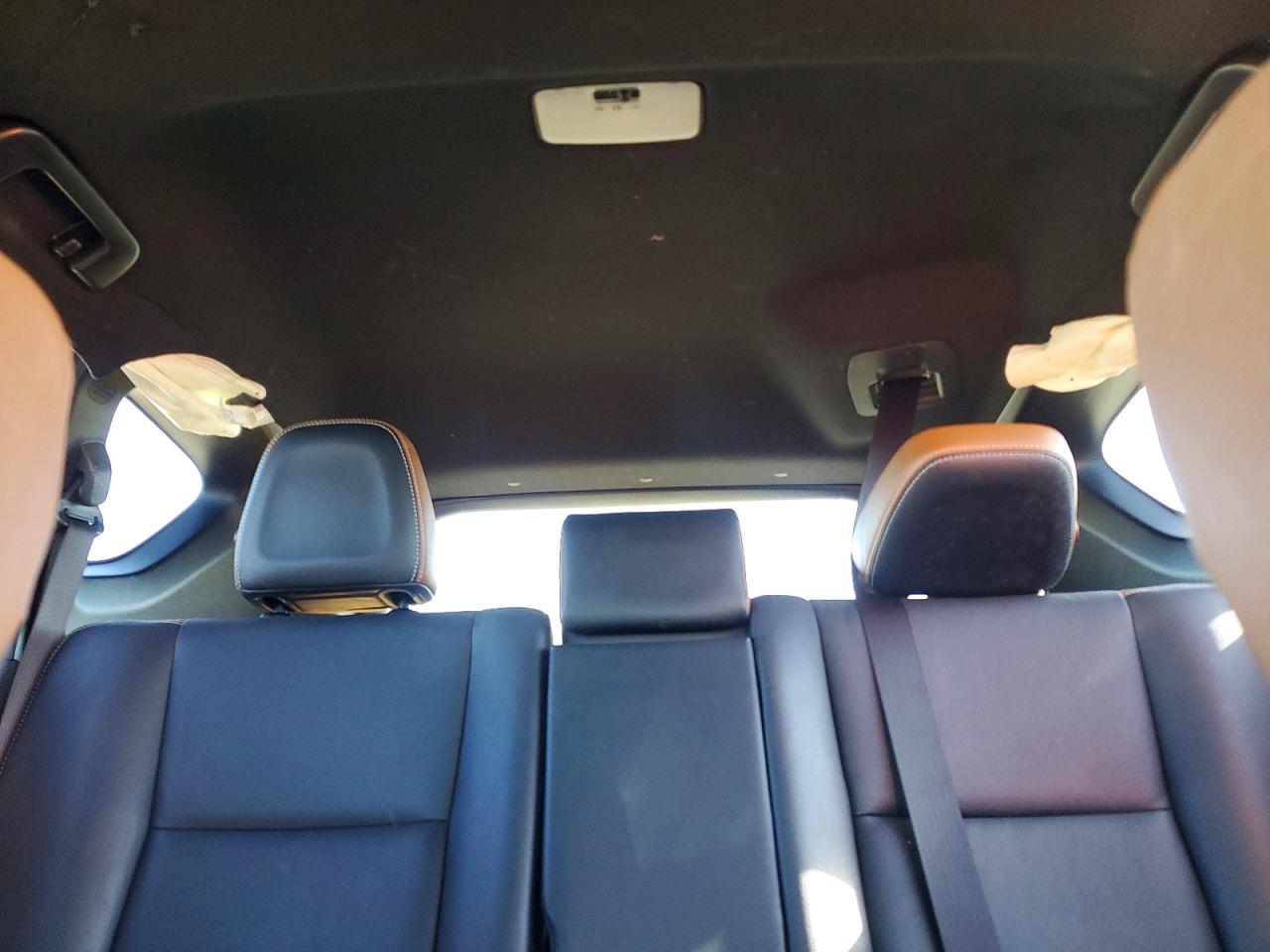 2018 TOYOTA RAV4 SE photo 19