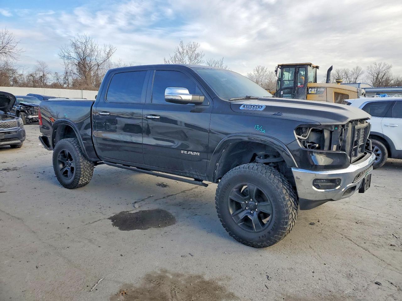 2019 RAM 1500 LARAMIE photo 4