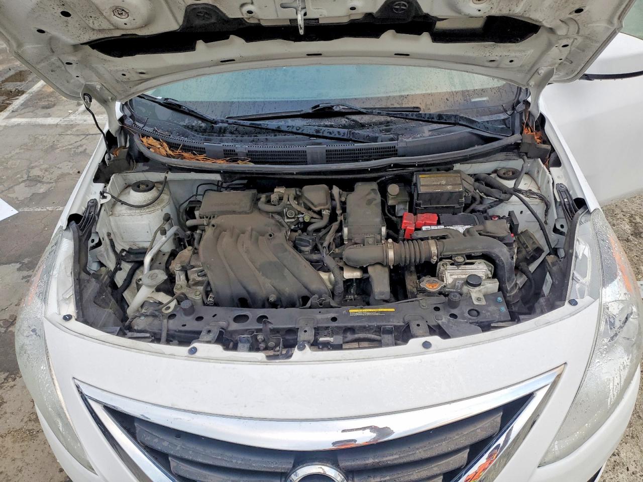 2019 NISSAN VERSA S photo 11