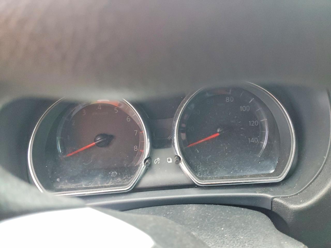2019 NISSAN VERSA S photo 9