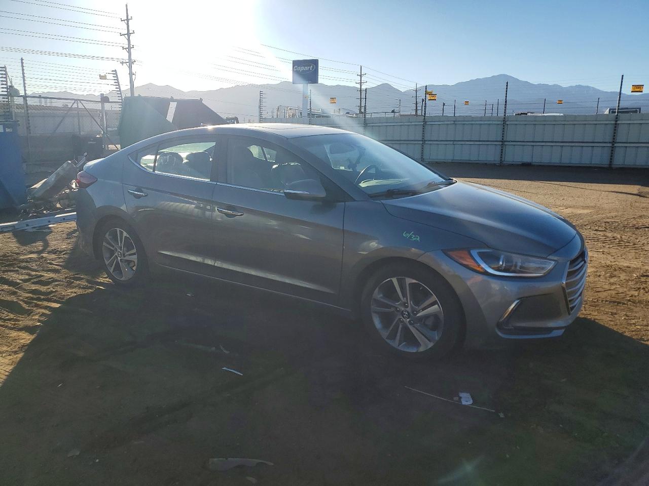 2017 HYUNDAI ELANTRA SE photo 4