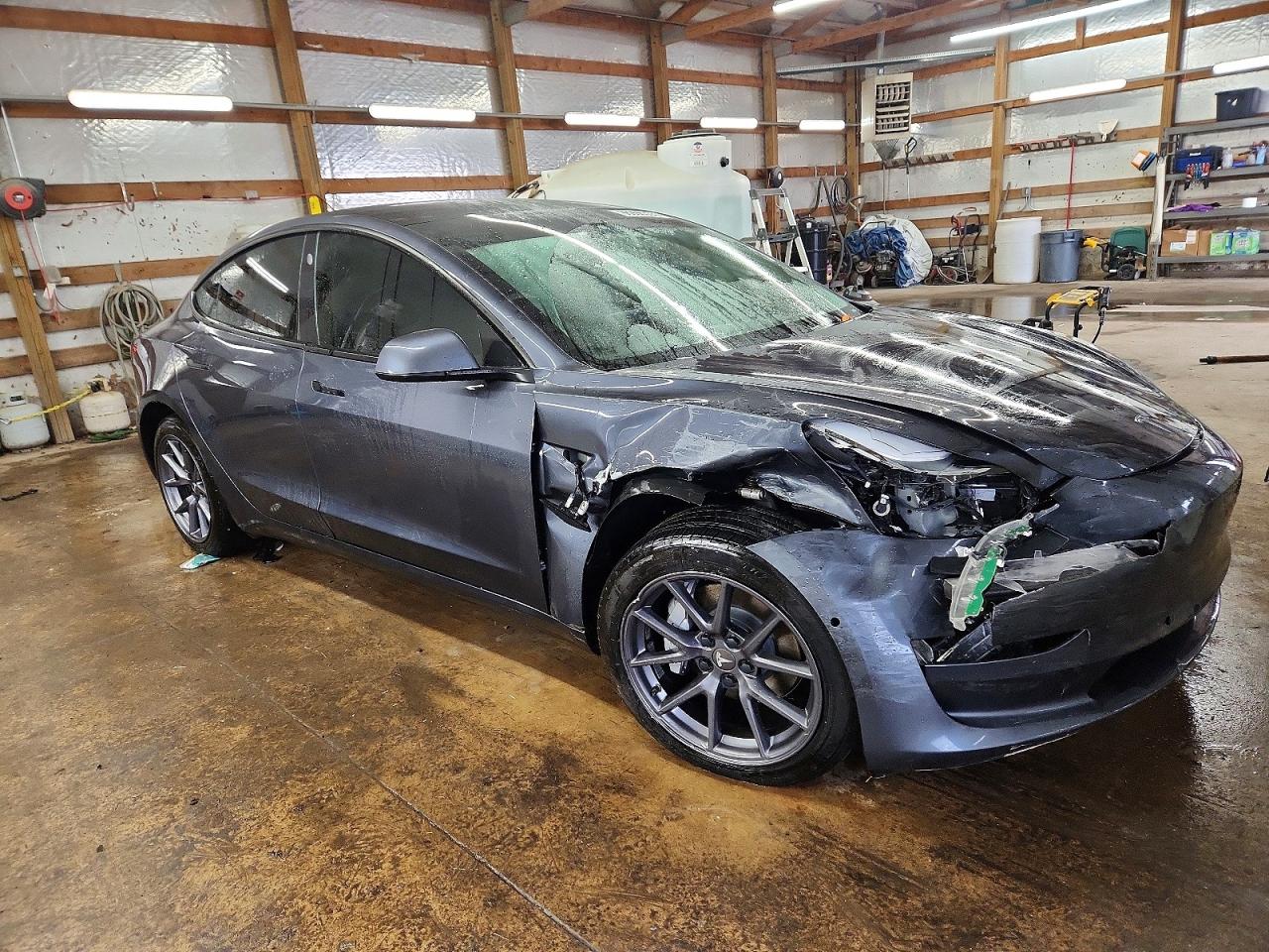 2021 TESLA MODEL 3 photo 4