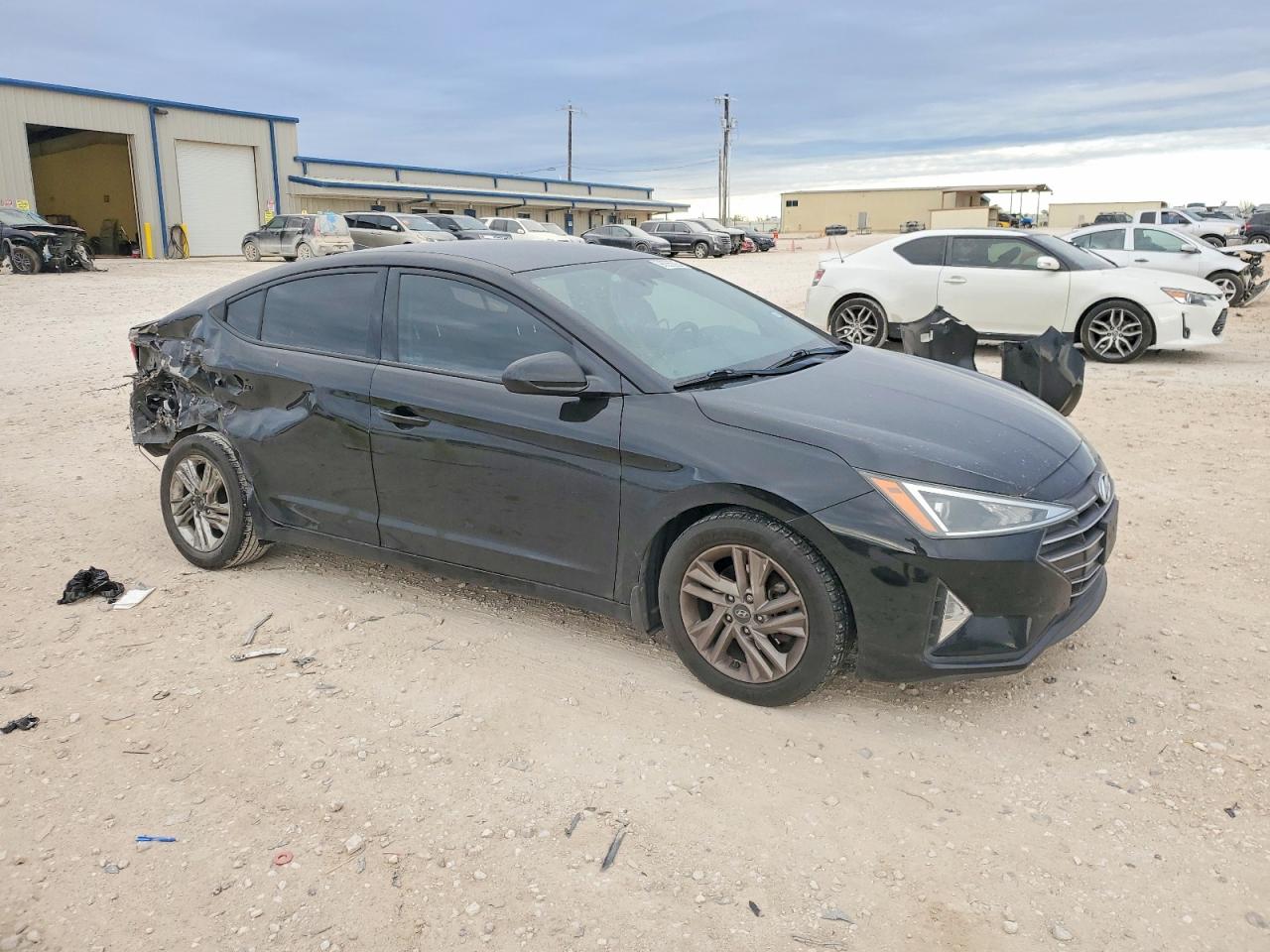2020 HYUNDAI ELANTRA SEL photo 4