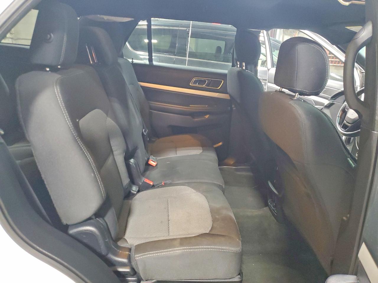 2017 FORD EXPLORER XLT photo 21
