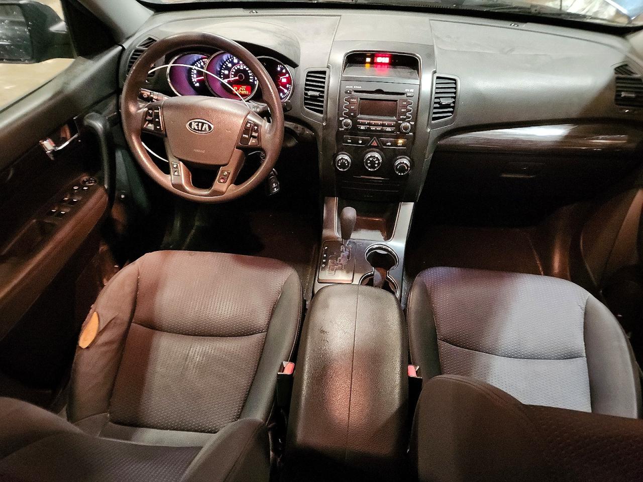2011 KIA SORENTO photo 15