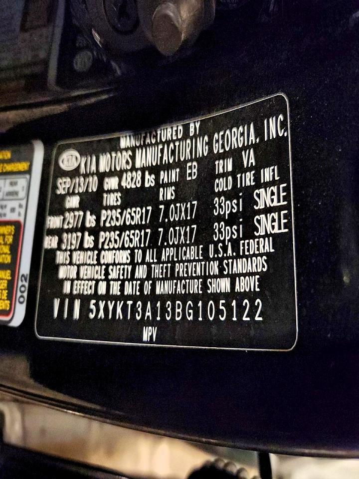 2011 KIA SORENTO photo 23