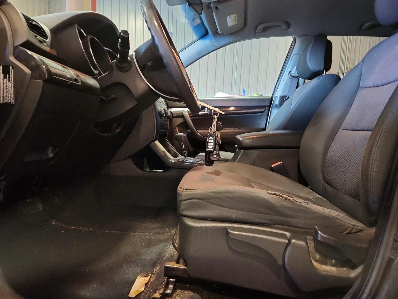 2011 KIA SORENTO photo 13