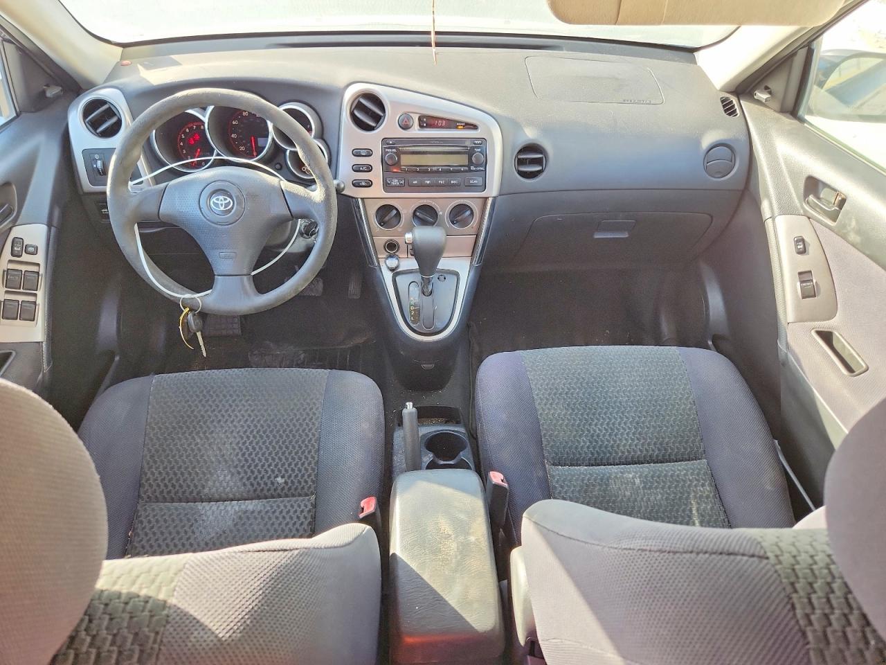 2006 TOYOTA COROLLA MATRIX XR photo 8