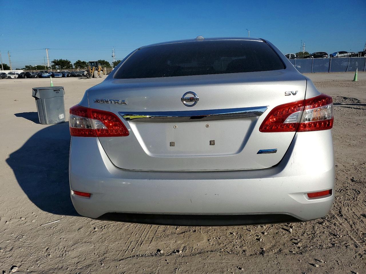 2013 NISSAN SENTRA S photo 6