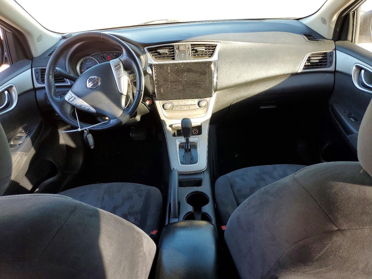 2013 NISSAN SENTRA S photo 8