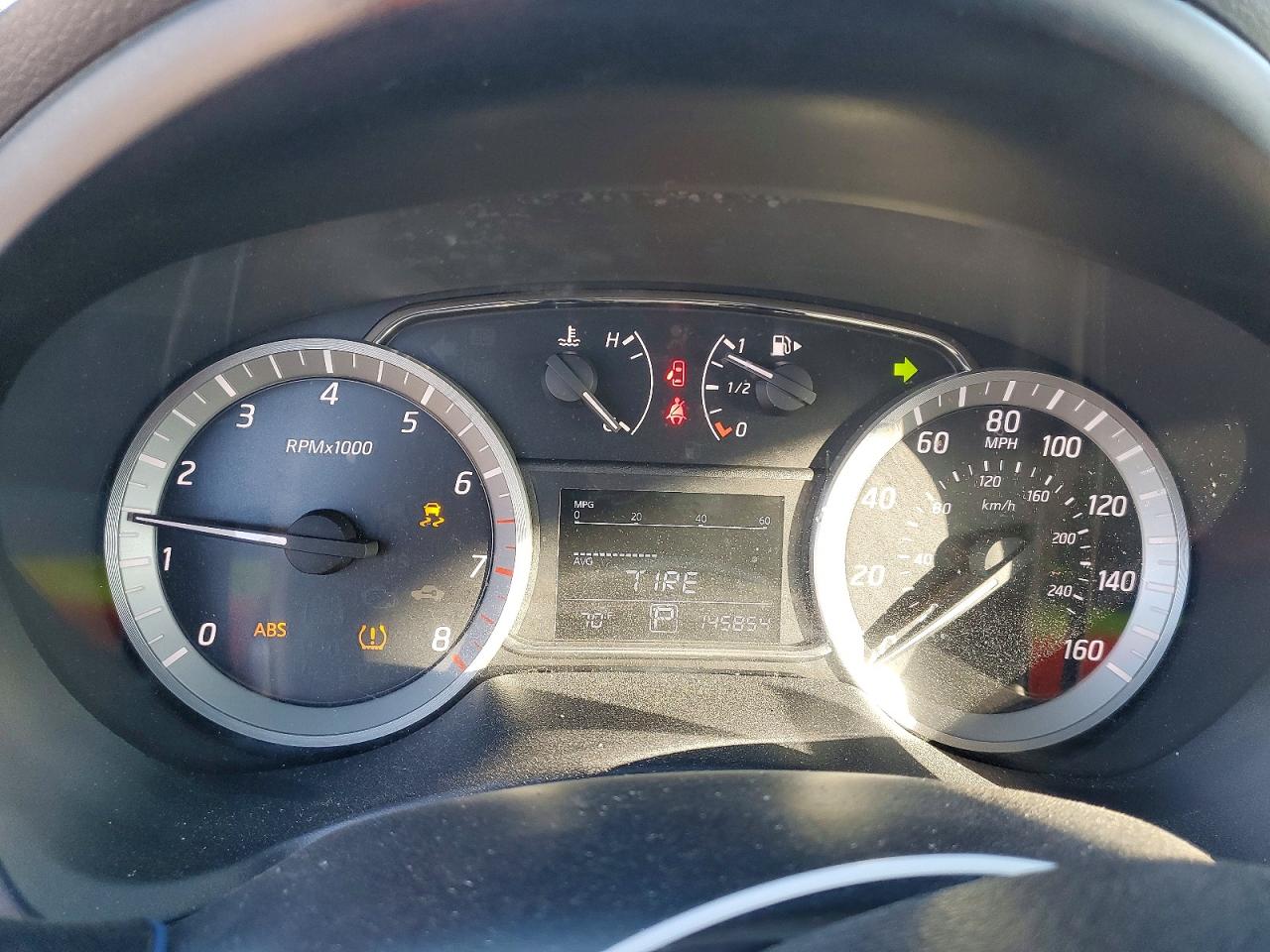 2013 NISSAN SENTRA S photo 9