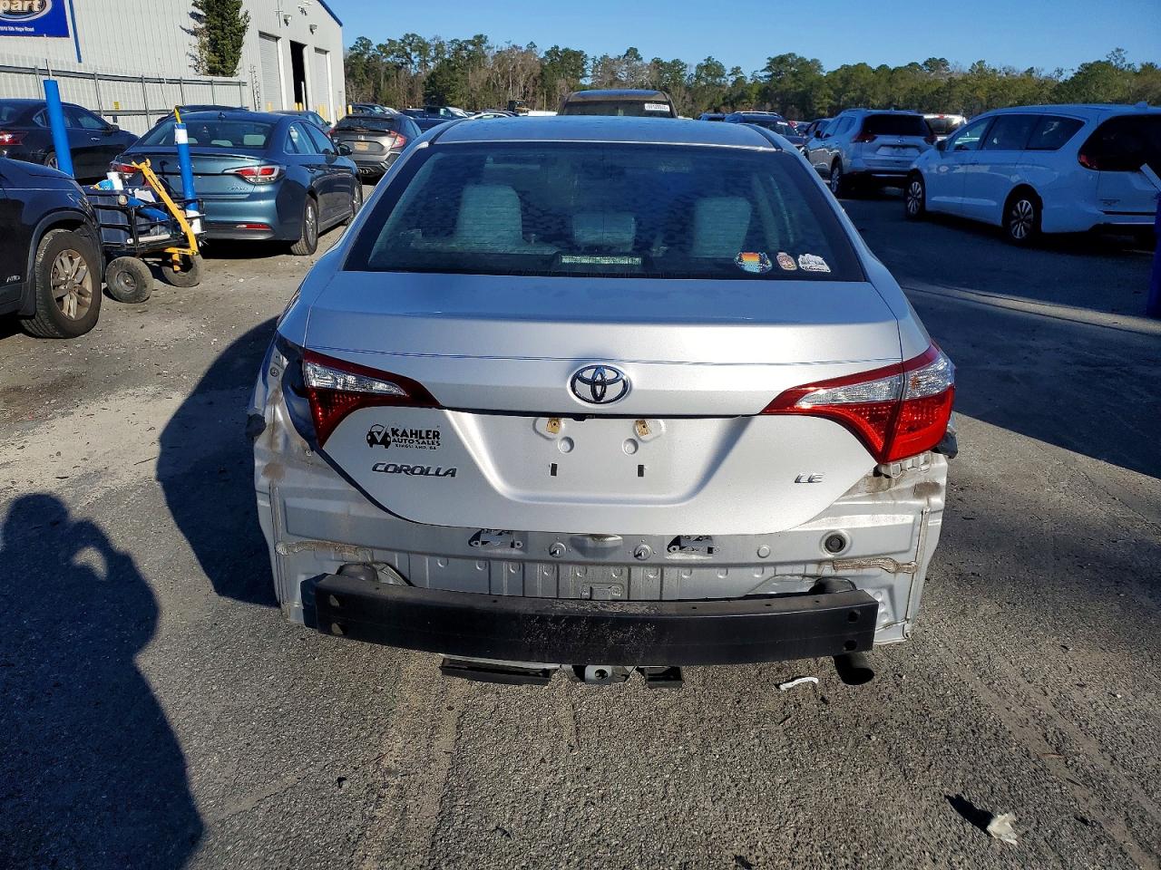 2016 TOYOTA COROLLA L photo 11