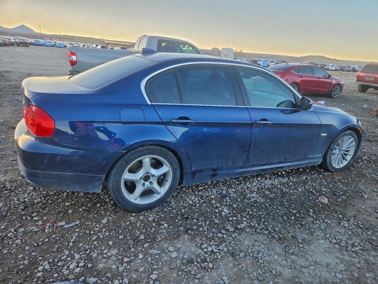 2011 BMW 335 I photo 3