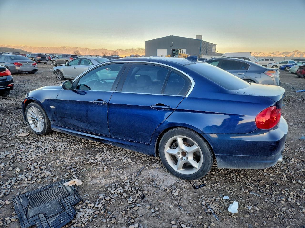 2011 BMW 335 I photo 2