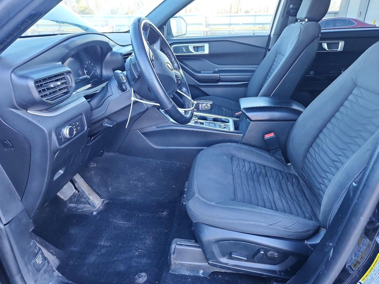 2020 FORD EXPLORER XLT photo 7