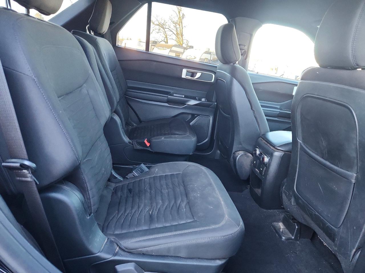 2020 FORD EXPLORER XLT photo 11