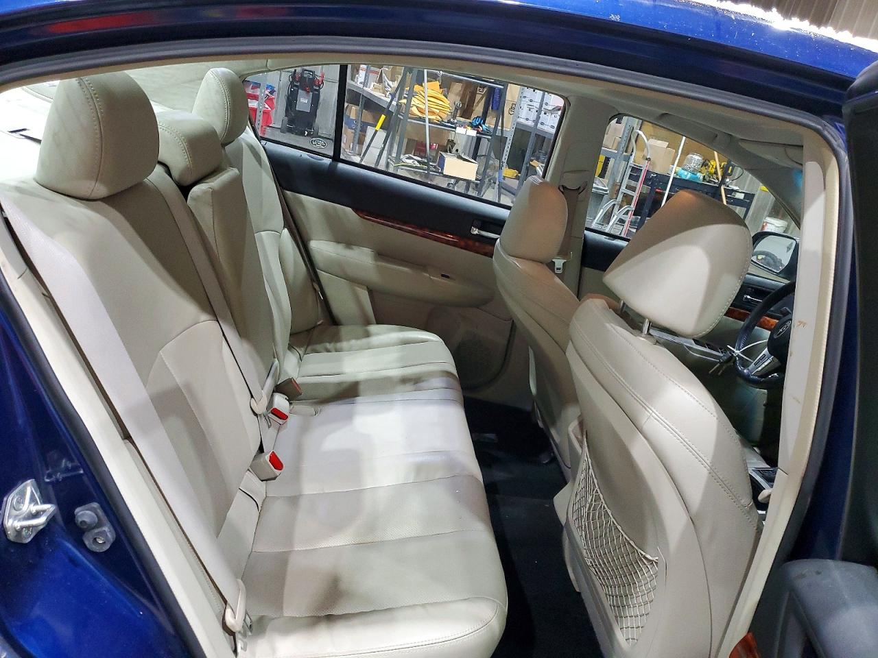 2011 SUBARU LEGACY 2.5I LIMITED photo 19