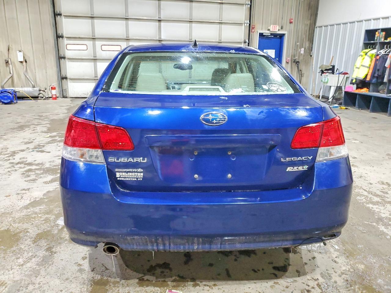 2011 SUBARU LEGACY 2.5I LIMITED photo 11