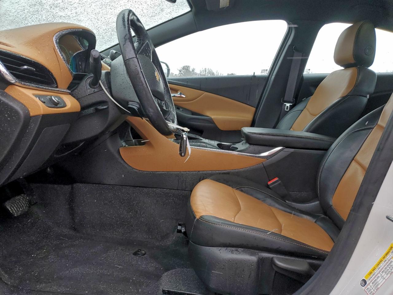 2017 CHEVROLET VOLT PREMIER photo 7