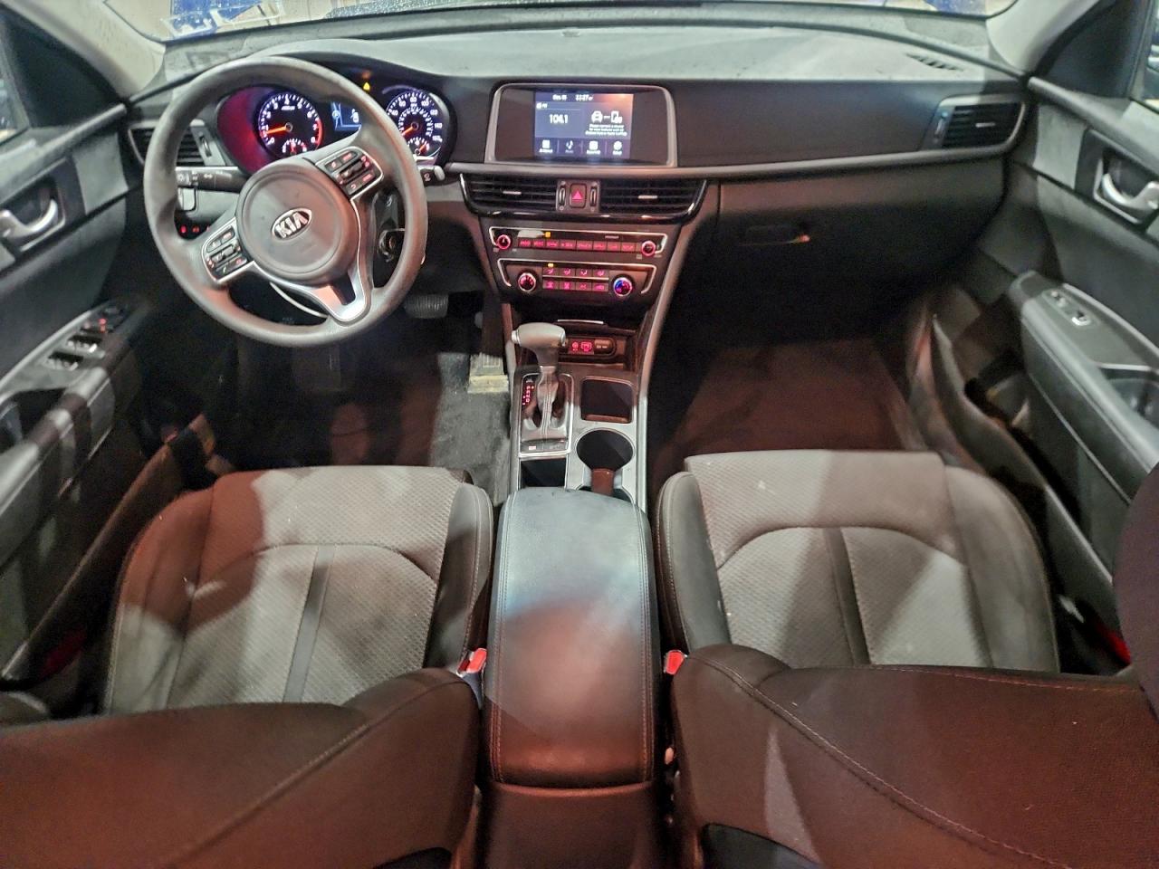 2018 KIA OPTIMA LX photo 8