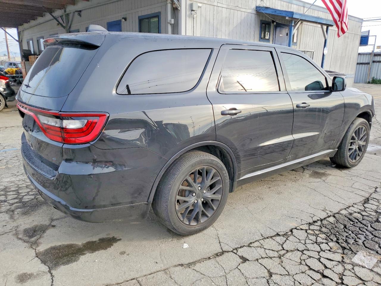 2015 DODGE DURANGO SXT photo 3