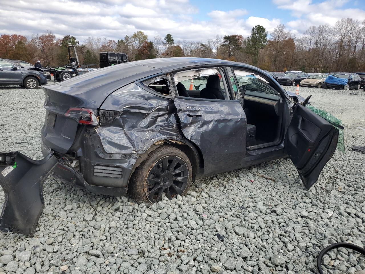 2021 TESLA MODEL Y photo 3