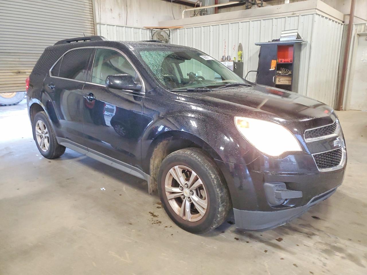 2013 CHEVROLET EQUINOX LT photo 4