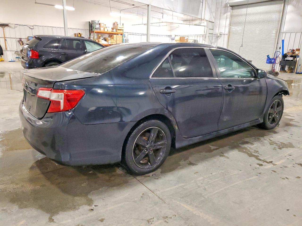 2012 TOYOTA CAMRY BASE photo 3