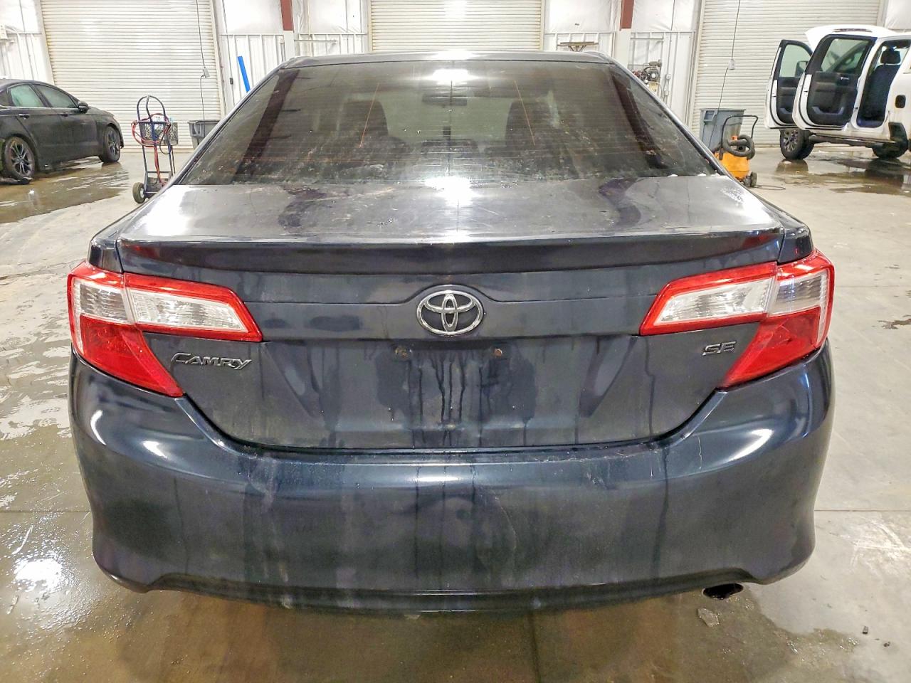 2012 TOYOTA CAMRY BASE photo 6